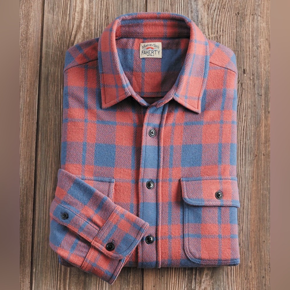 Faherty Flannel in blue and red